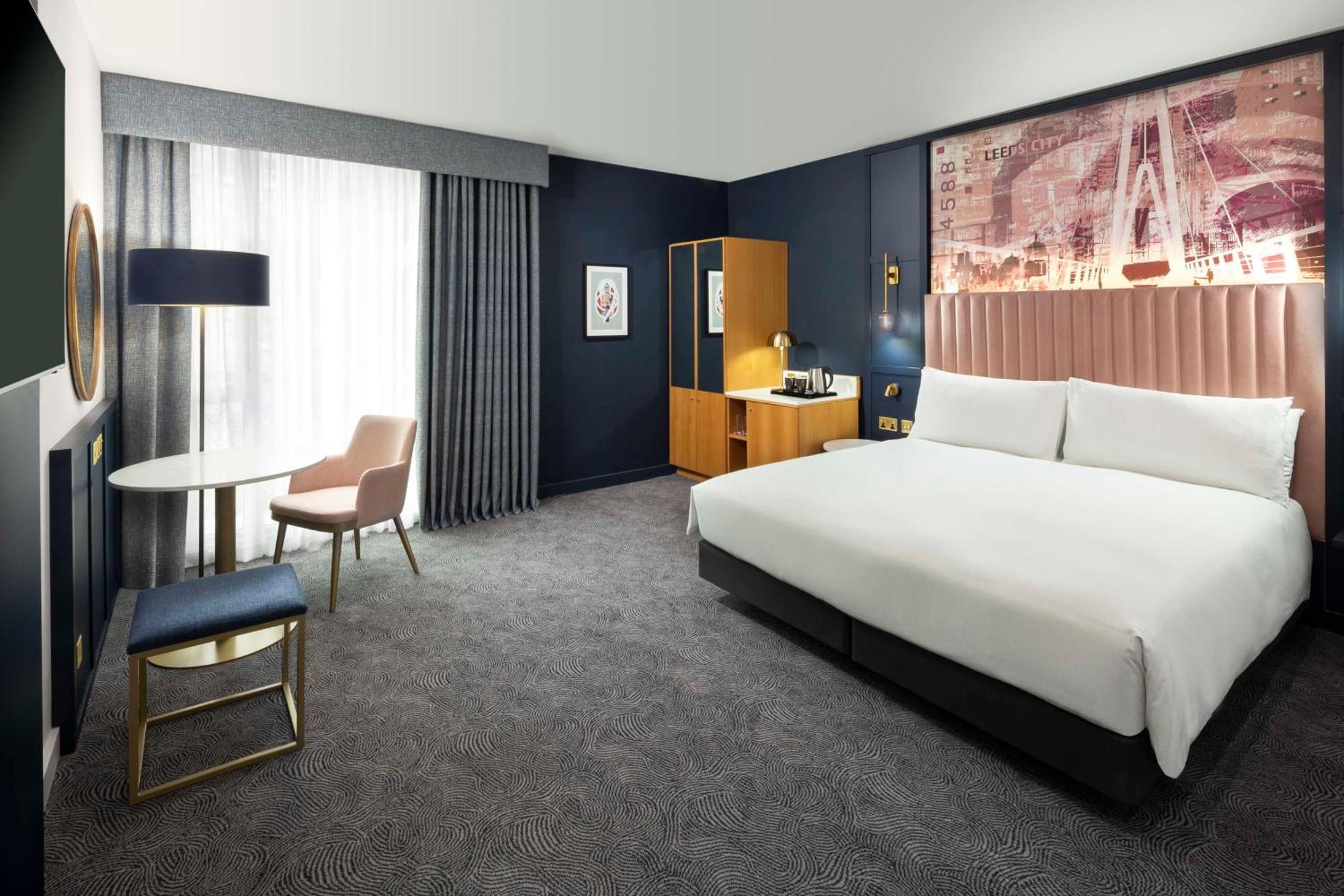 Отель Doubletree By Hilton Leeds Лидс Экстерьер фото