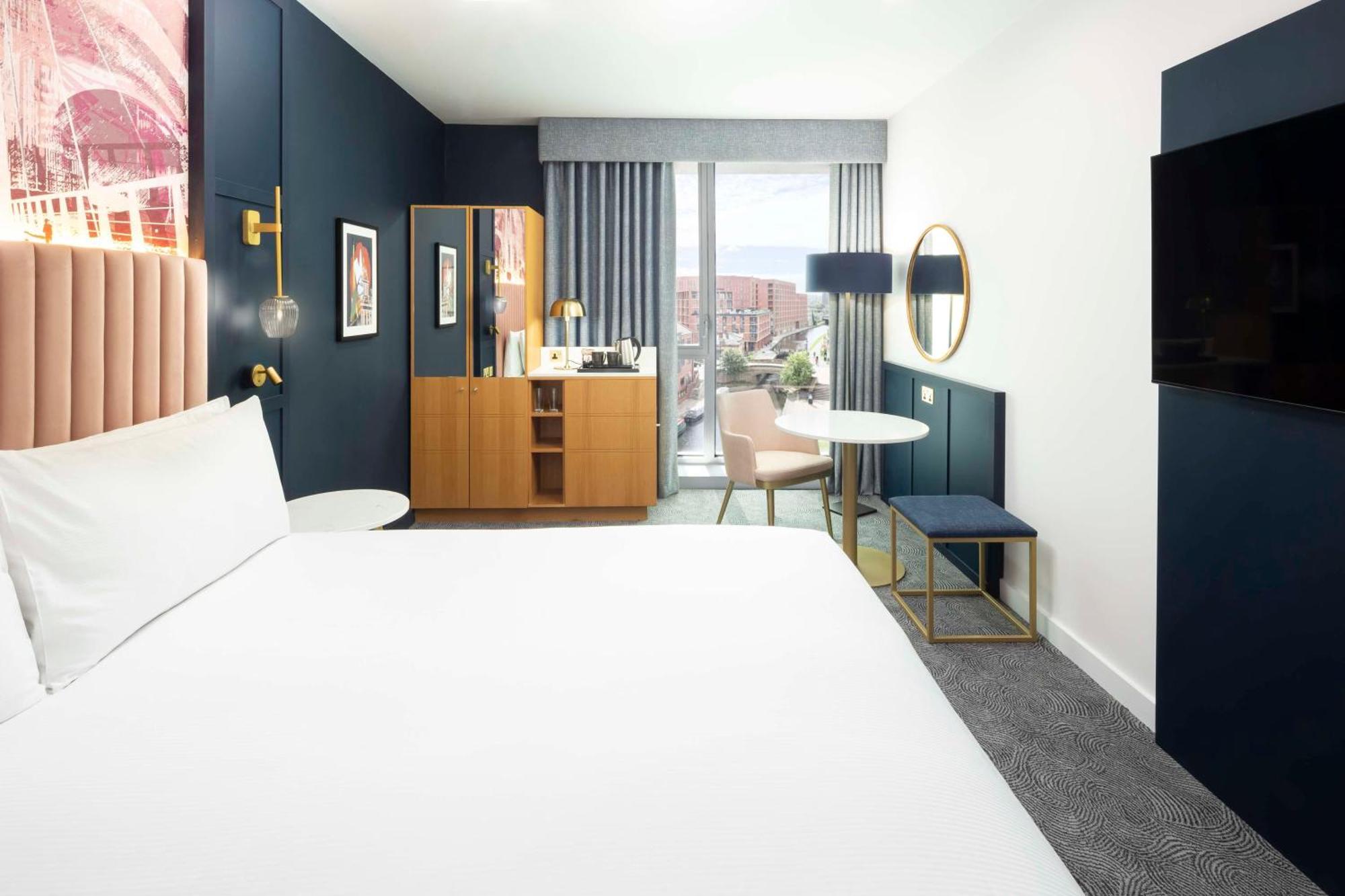 Отель Doubletree By Hilton Leeds Лидс Экстерьер фото